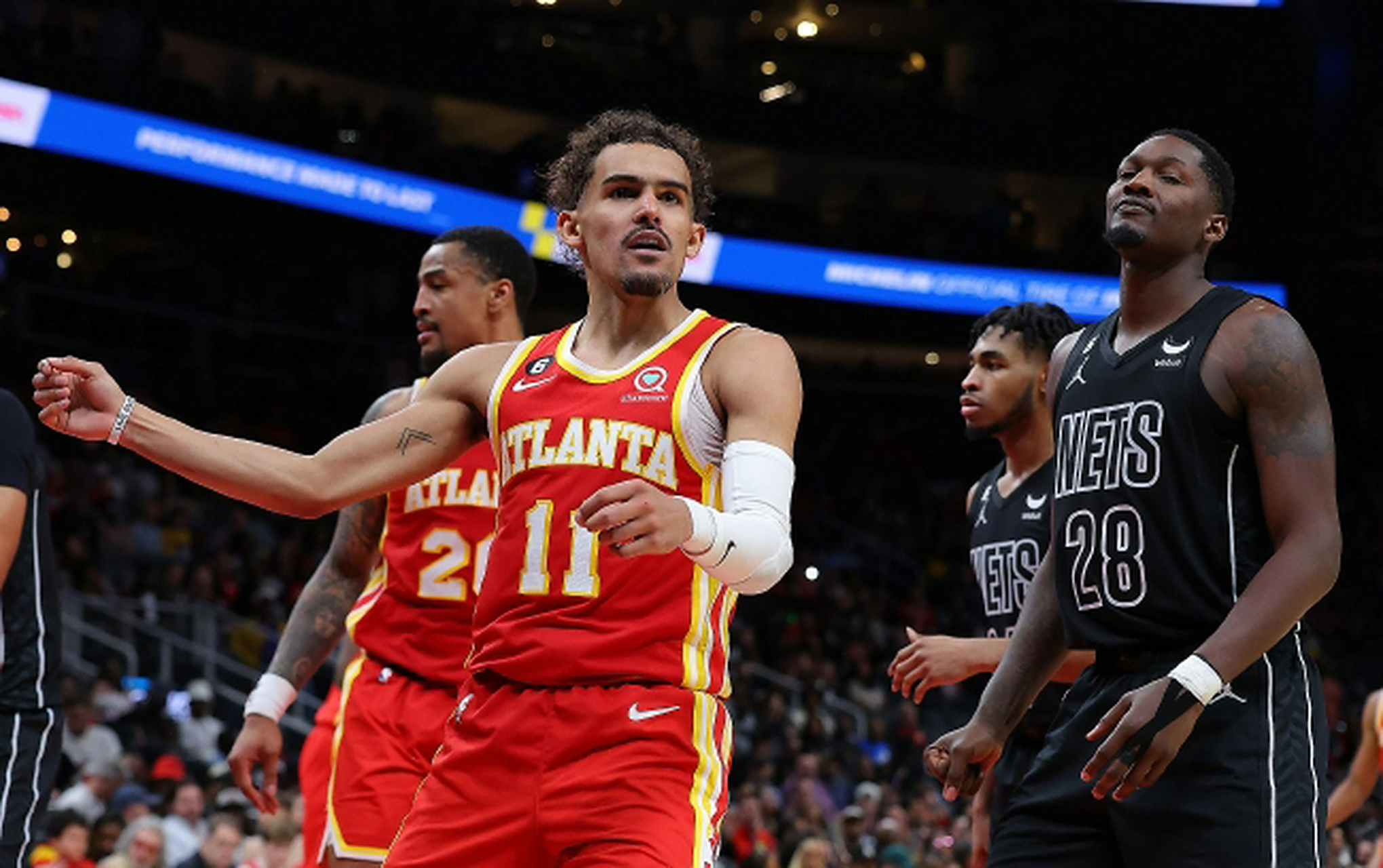 篮网组合发威联手压制老鹰完美取得胜利的简单介绍