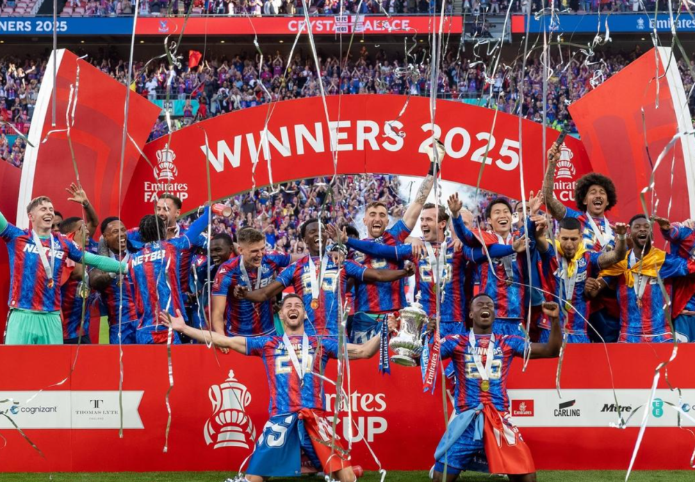 曼城客场战胜巴黎，取得关键胜利