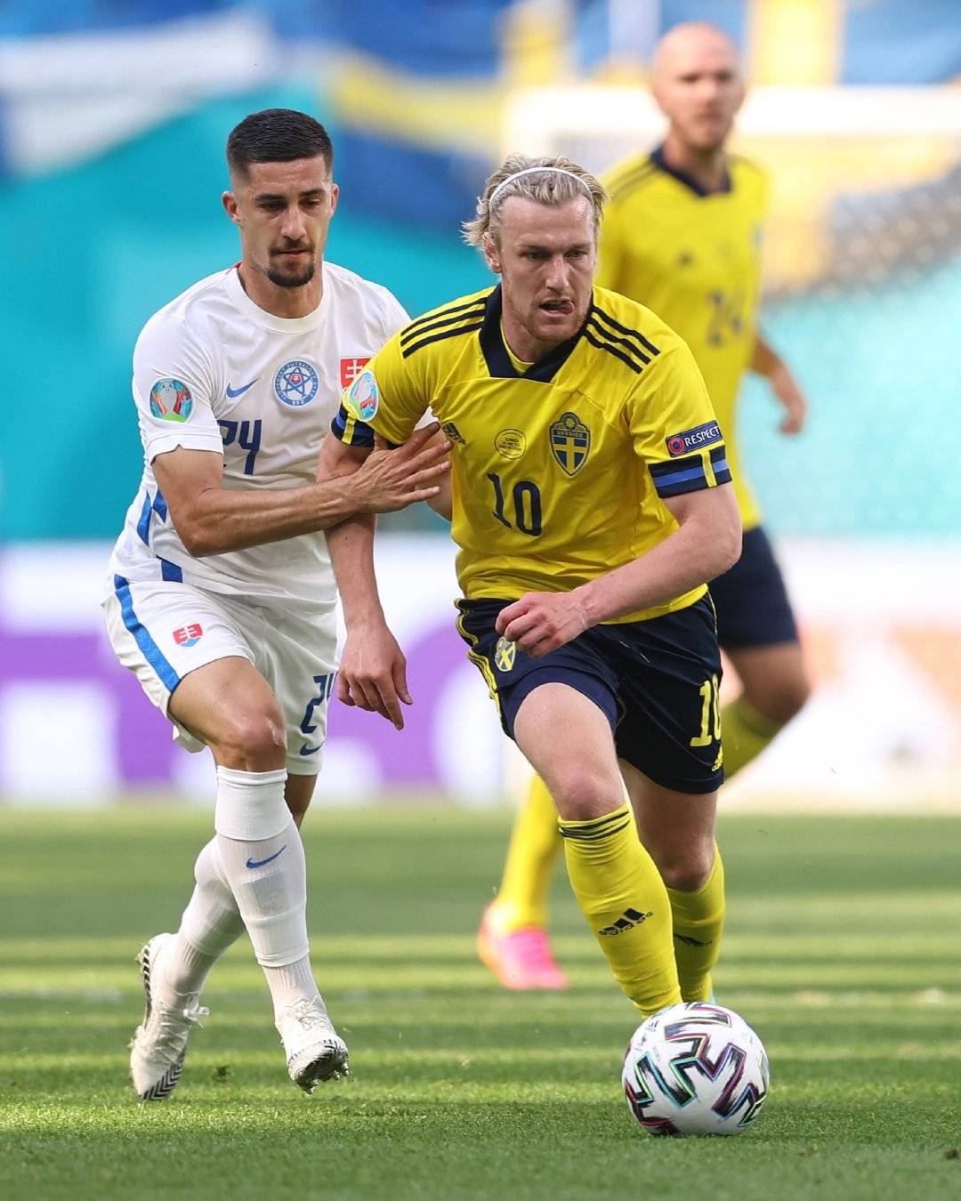 开云体育地址-斯洛伐克惊险获胜，欧洲杯预选赛晋级颇有希望！