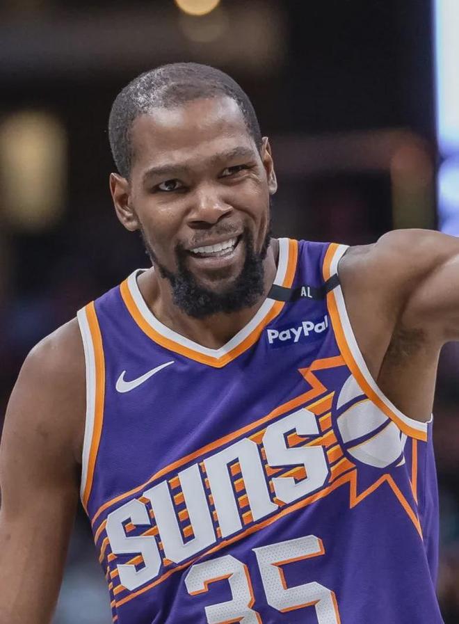 包含篮网队队长展现领袖魅力，振奋士气的词条