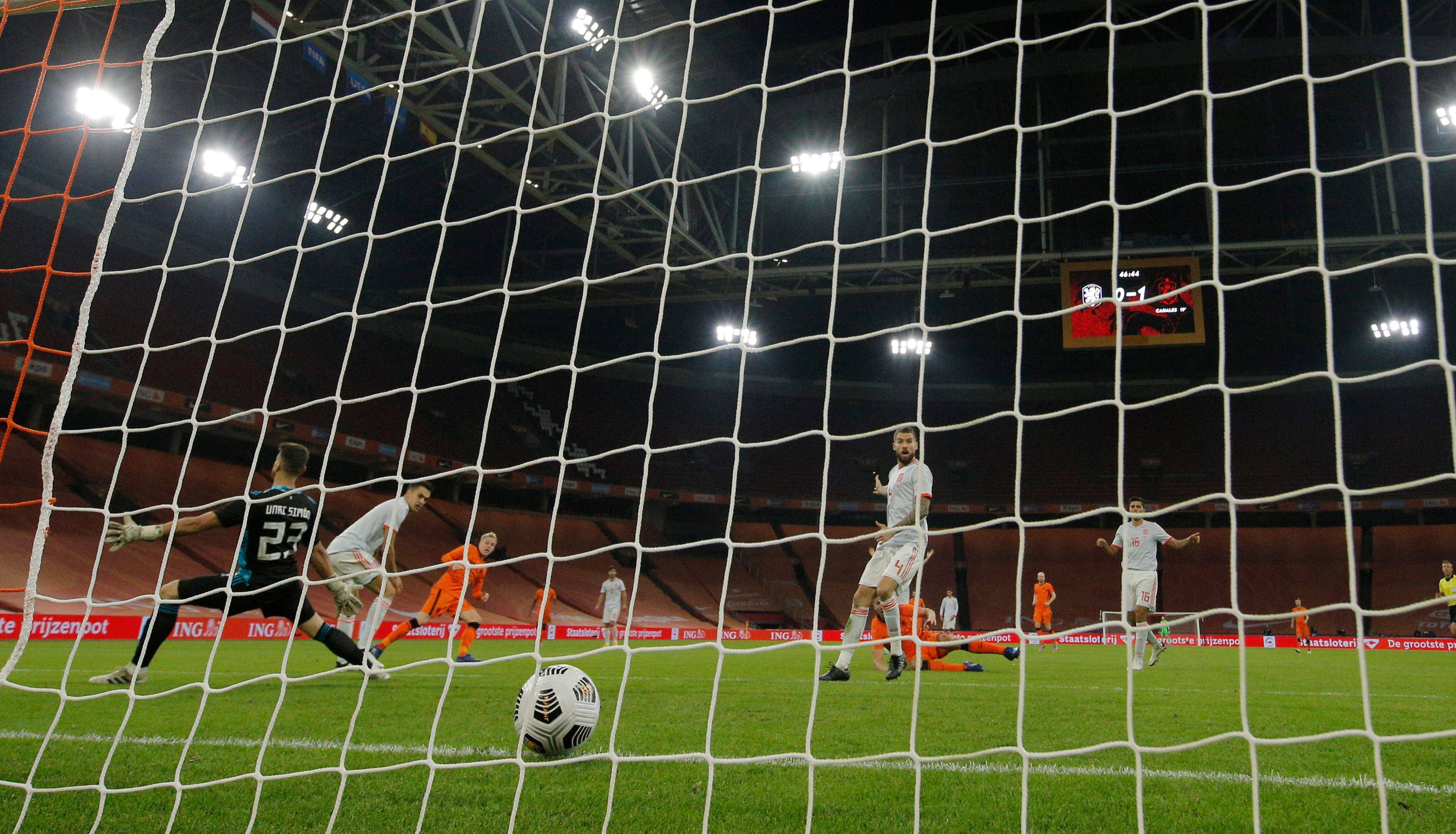 射门技术精湛,球队进攻效果显著 射门技术精湛,球队进攻效果显著