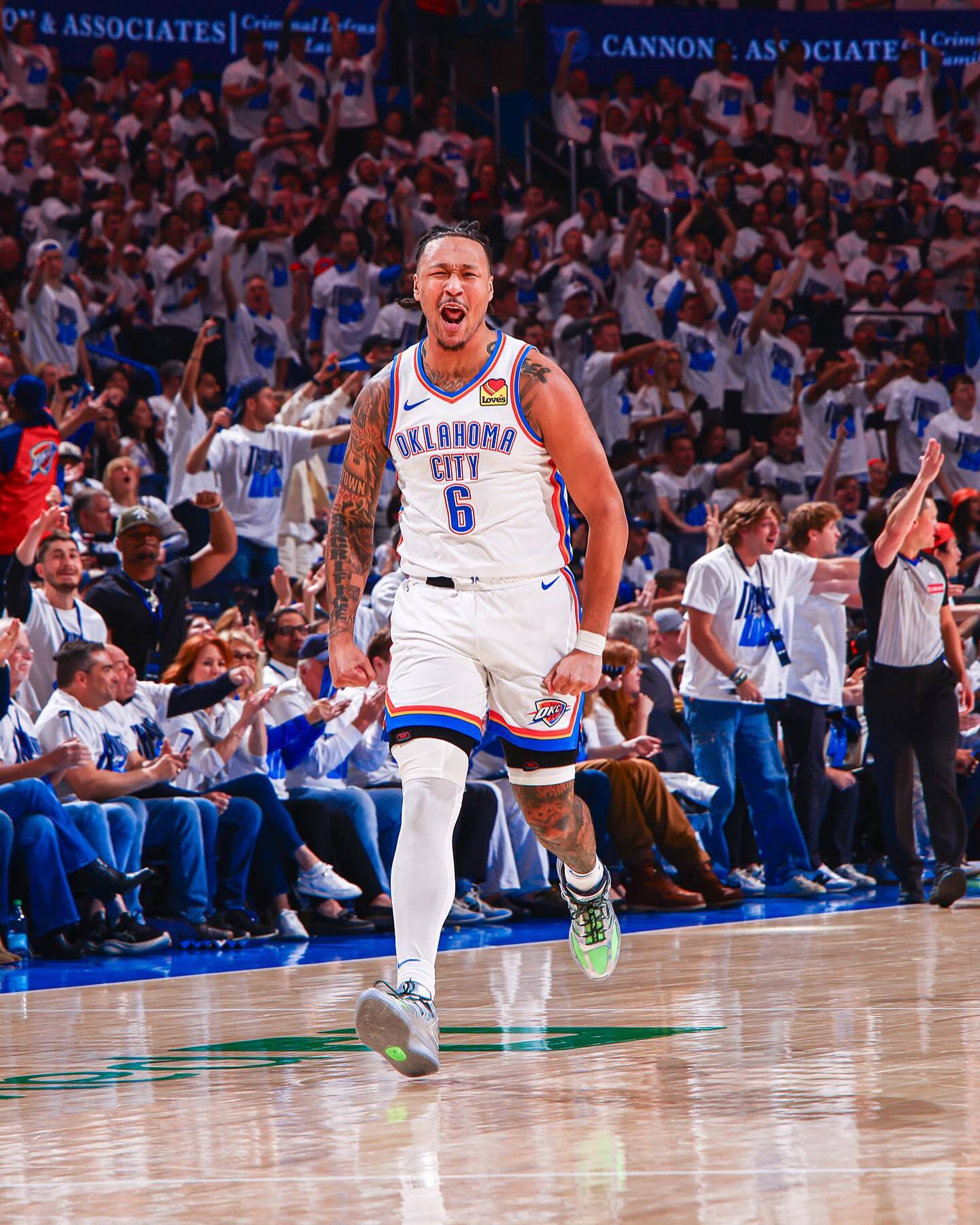 灰熊客场惊险赢球，奇迹发生