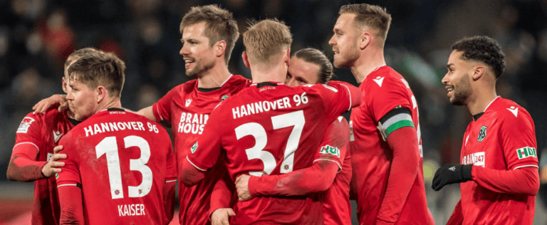 纽伦堡客场小胜汉诺威,豪取三分 纽伦堡客场小胜汉诺威,豪取三分