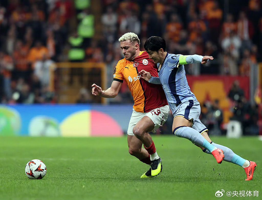 包含欧预赛激战连连强队对决引人注目的词条