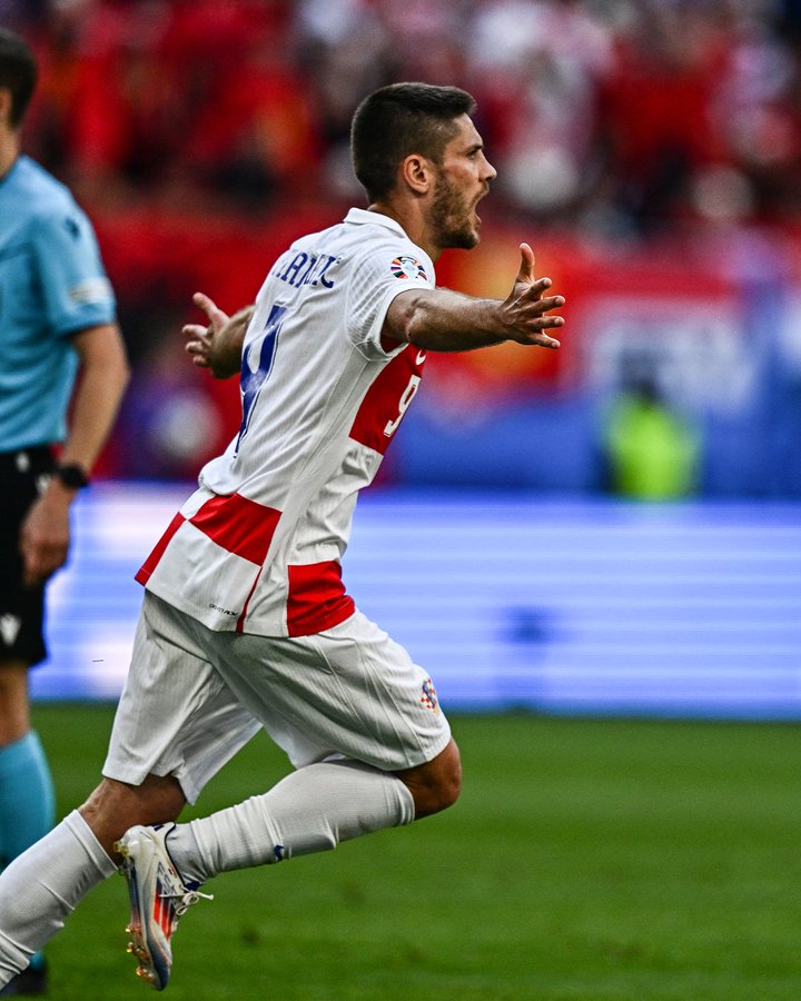 开云体育官网入口-精准策略再次制胜，实力对决如火如荼的简单介绍